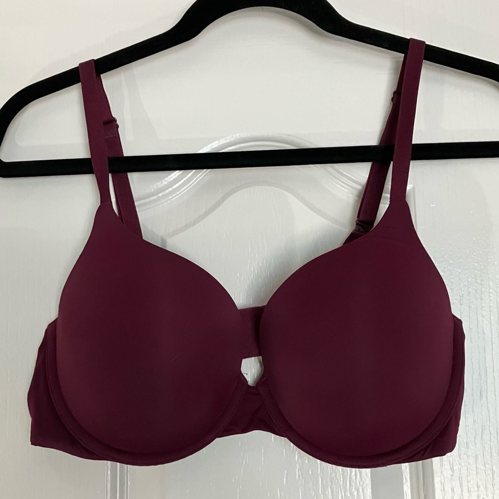 Victoria’s Secret Wine T-Shirt Push-Up Full Coverage Bra
